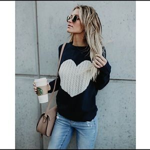 ✨BRIA✨ Heart print sweater